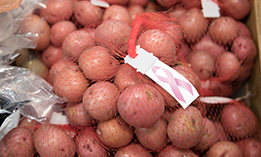 potatoes with kwik lok label supporting breast cancer awareness